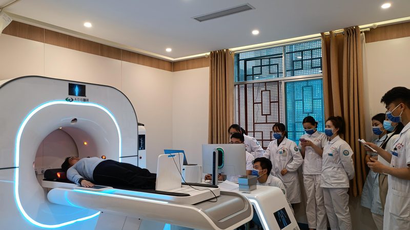 团检项目价格并非一成不变，其构成因素包括但不限于以下几个方面：